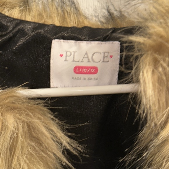 Girls Faux Fur Vest Coat🤎 - Picture 3 of 3